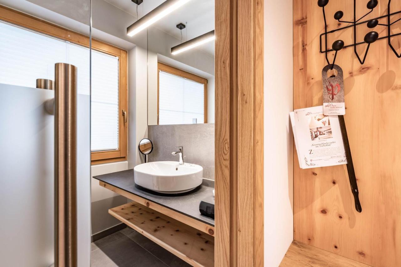 Hotel Gasthof Perauer Mayrhofen Eksteriør billede