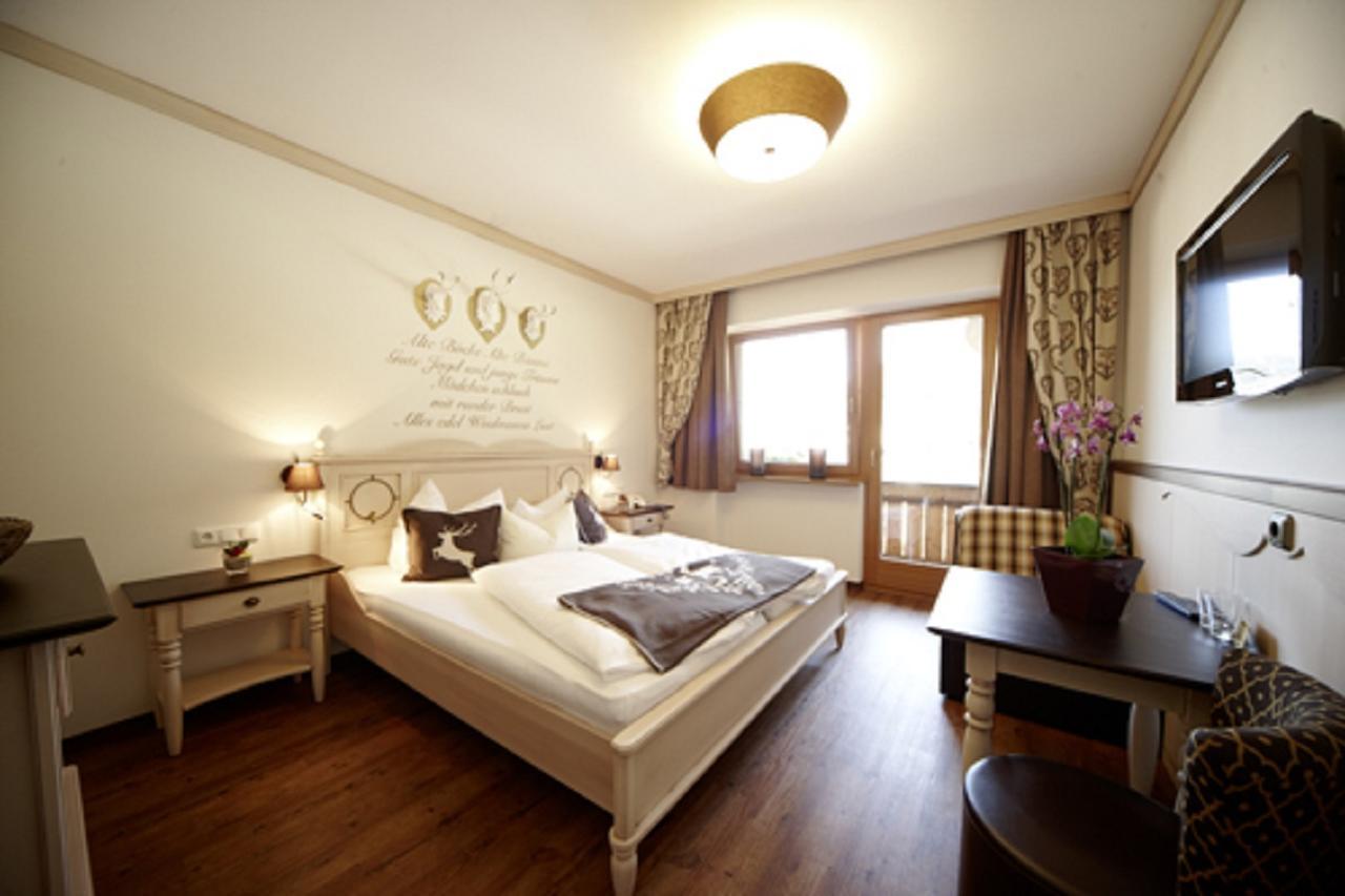 Hotel Gasthof Perauer Mayrhofen Eksteriør billede